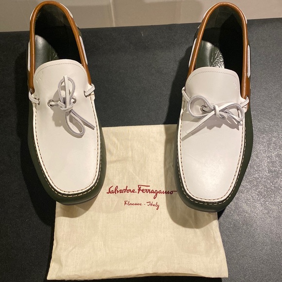Salvatore Ferragamo Olive\\White Shoe Mens Size 10.5 2E (Fits like a Size 11) main image 10